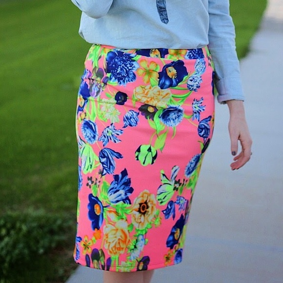 BUNDLE: Floral Pencil Skirt + J. Crew Popover