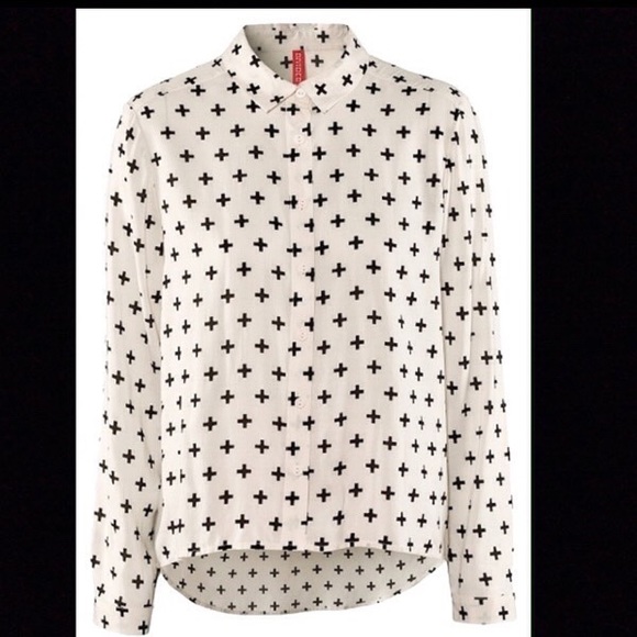 H&M Divided Brand New Shirt