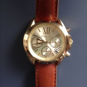 Michael Kors leather strap watch!! Make offer!