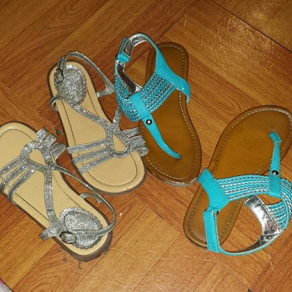 🌟Both were SOlD🌟 Girls sandals