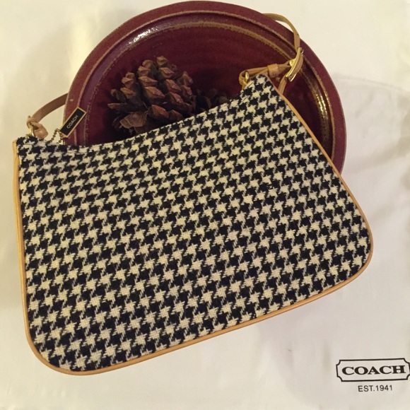 Coach Handbag 💢SOLD💢 - Picture 2 of 3