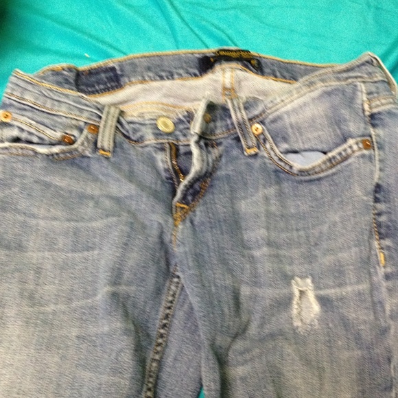 Levi jeans