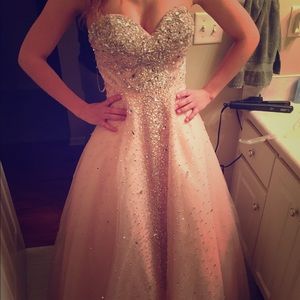 Prom dress