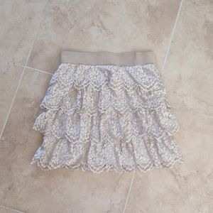 Lace skirt