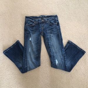 VS/London Jean, low 5 flap distressed blue jeans