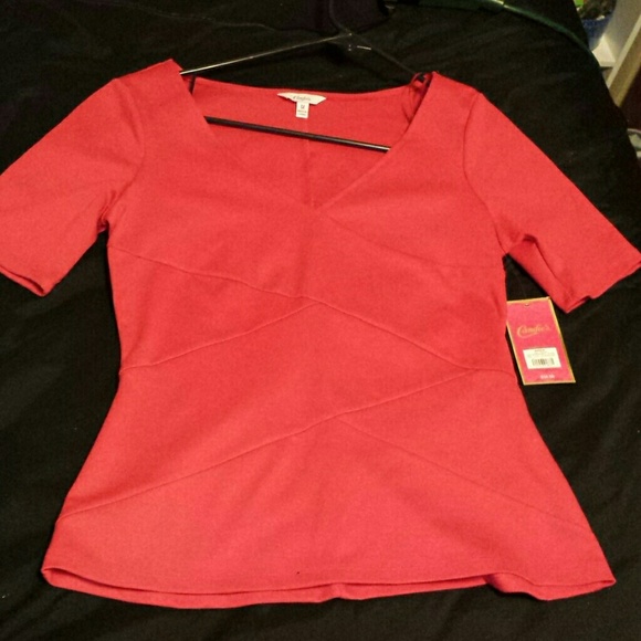 *SOLD IN BUNDLE* NWT pink shirt Candies slimming!