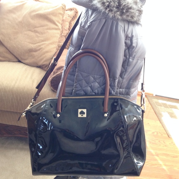 Authentic Kate spade crossbody