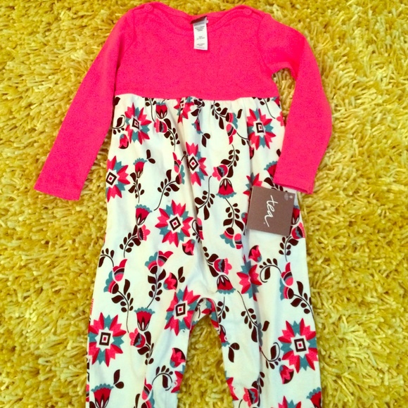 Tea Collection  Other - Tea Collection Brand 12-18 month girls romper NWT