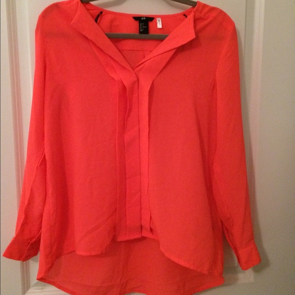 NWOT H&M BLOUSE