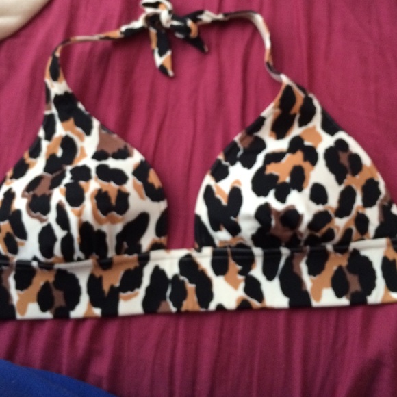 Bikini leopard top