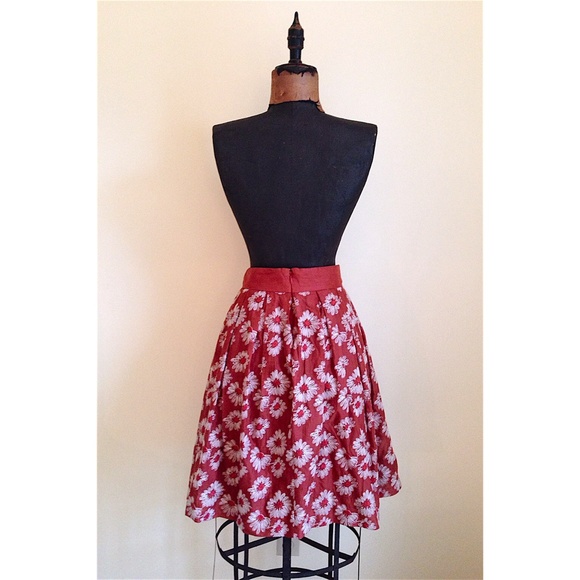 ♥️SOLD Anthropologie NWOT Skirt - Picture 2 of 4