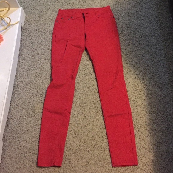 Red skinny jeans