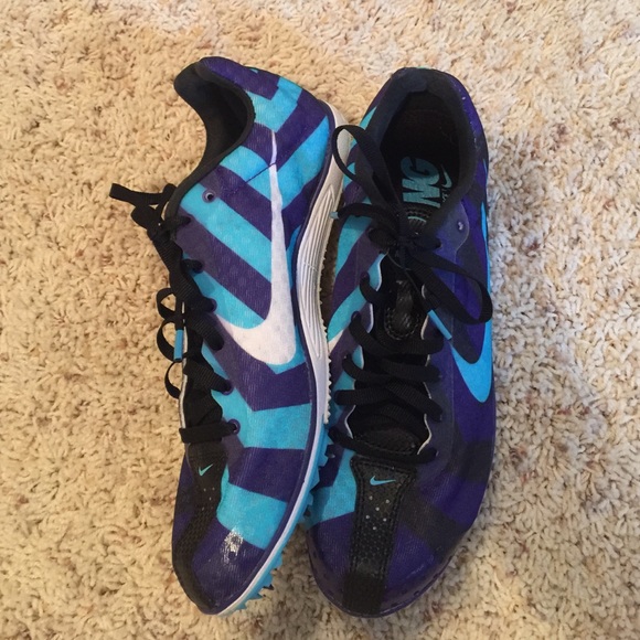 nike rival d mid spikes