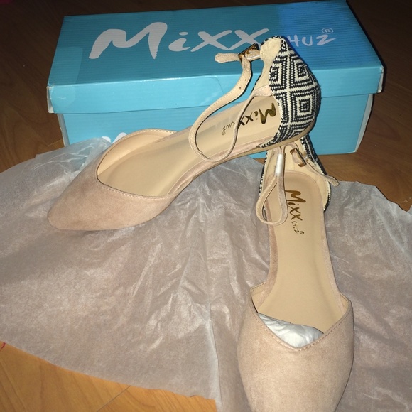 Nude Tribal Jane Flat