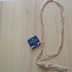 Gold colored jewelry bundle bow earrings & chain