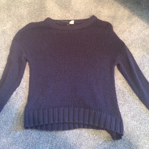 PAC sun sweater