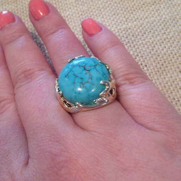 Kendra Scott Jewelry - Kendra Scott Shannon Turquoise Ring