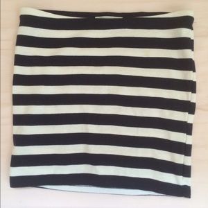 Perfect for work navy & white striped pencil skirt