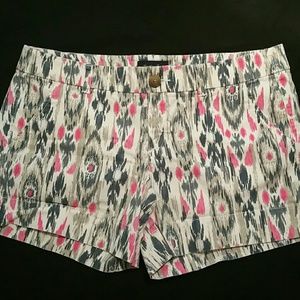 AE midi shorts. Size 10.