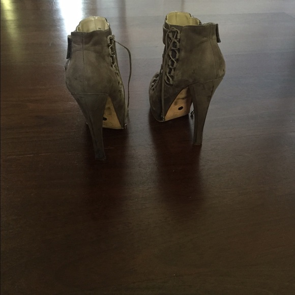 Velvet Angels booties - Picture 3 of 3