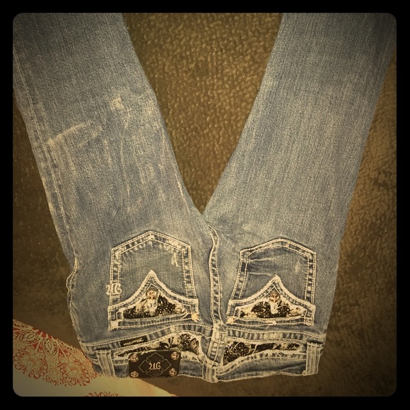 Size 27 miss me jeans