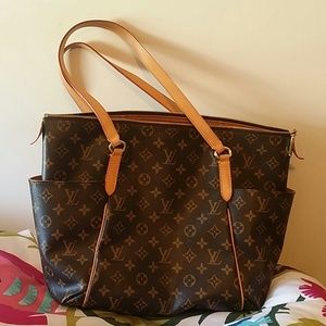 GREAT LV LARGE TOTE