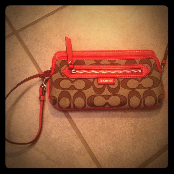 COUCH WRISTLET! Brown and Orange AUTHENTIC 👍 NWOT