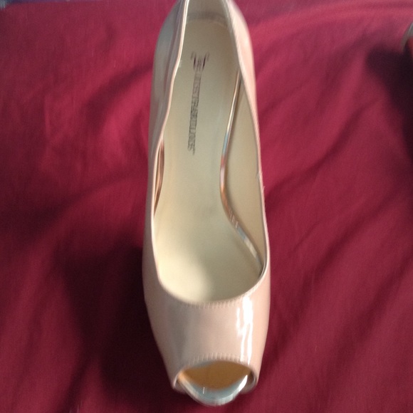 High heels - Picture 3 of 3