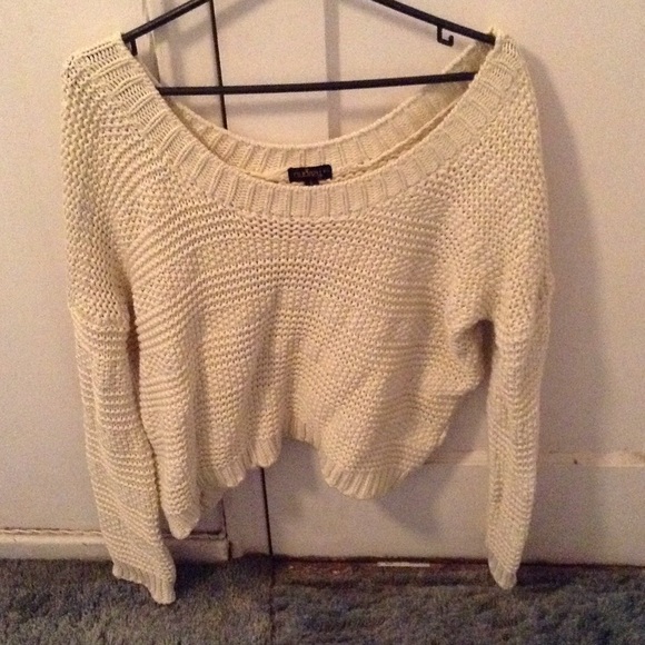 A  pullover sweater