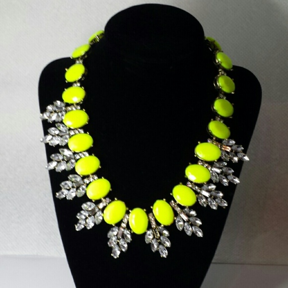 Jewelry - Necklace
