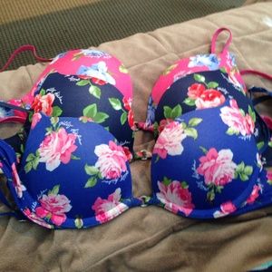 Gilly Hicks Bra Bundle