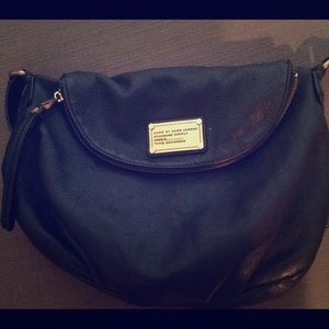 Natasha Q Cross Body