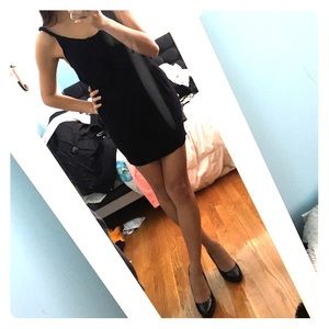 Black bodycon dress