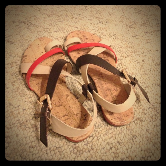 EUC Faded Glory gladiator sandals