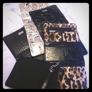 💥sold locally💥Petite MICHE purse with 4 covers!