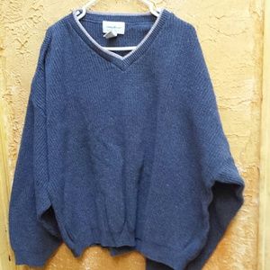 Big boxy super comfy sweater actually a man's :)