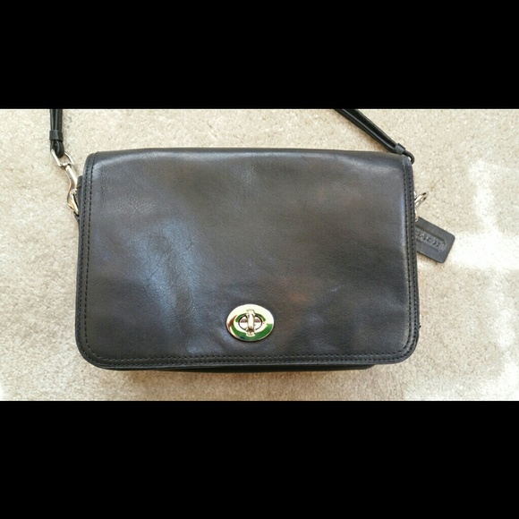 Coach new Penny black leather purse