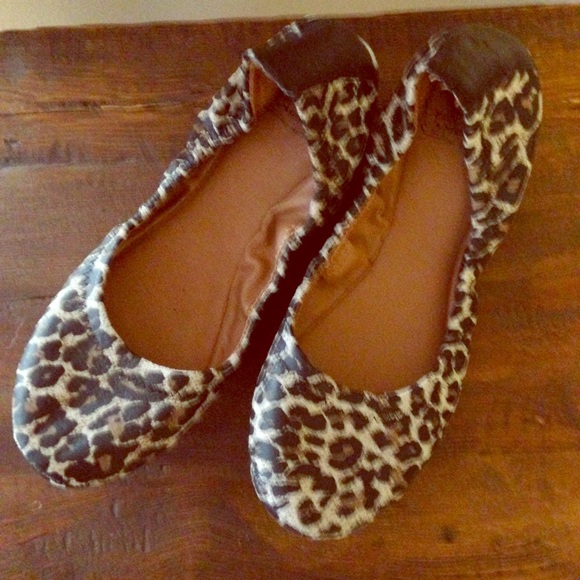 Cheetah print ballet flats! New! Size 8.5