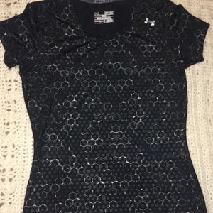 Black honeycomb under Armour top