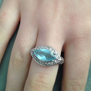 Blue topaz ring