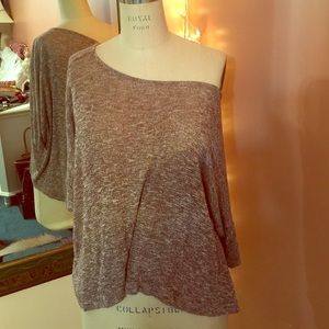 Off the shoulder Slouch Too