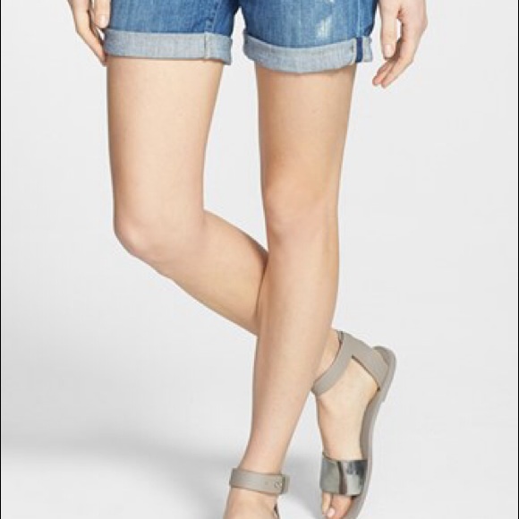 Vince Sawyer Sandals. - Picture 2 of 2