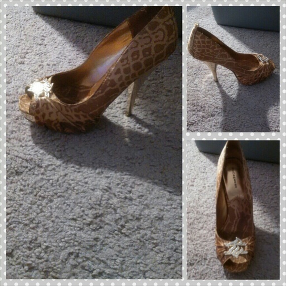 Rocaware shoes