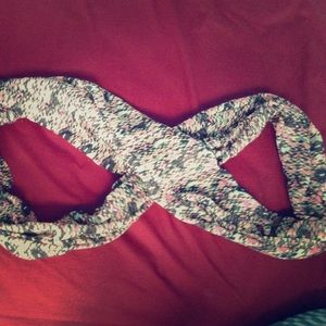 Infinity scarf
