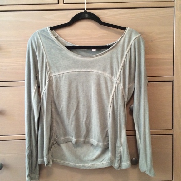 long sleeve gray shirt from Nordstrom!