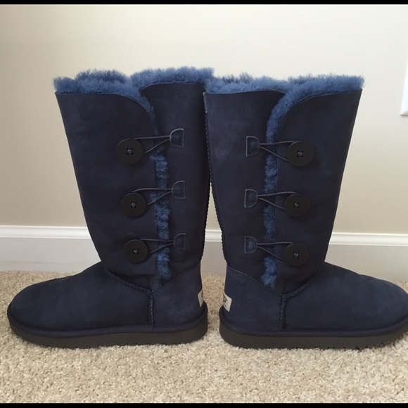 UGG Bailey Button Triplet -Navy
