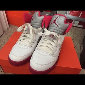 Jordan Scarlett fire reds