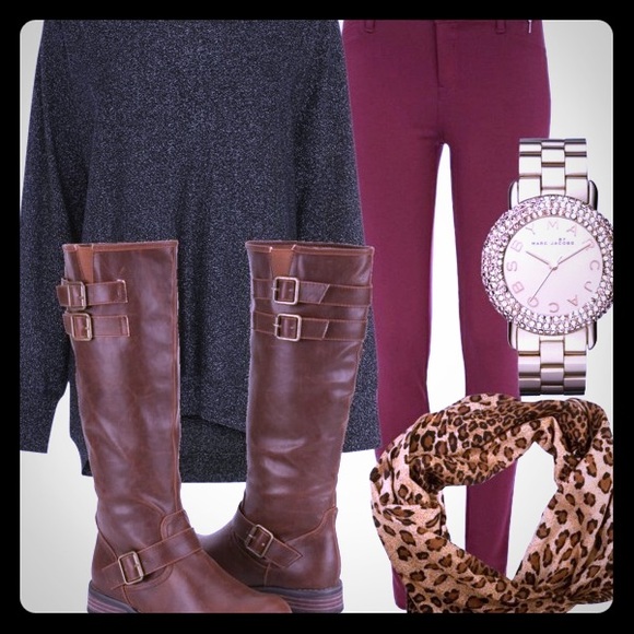 BRANDY MELVILLE Charcoal Gray Sweater