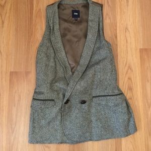 GAP women's boyfriend vest