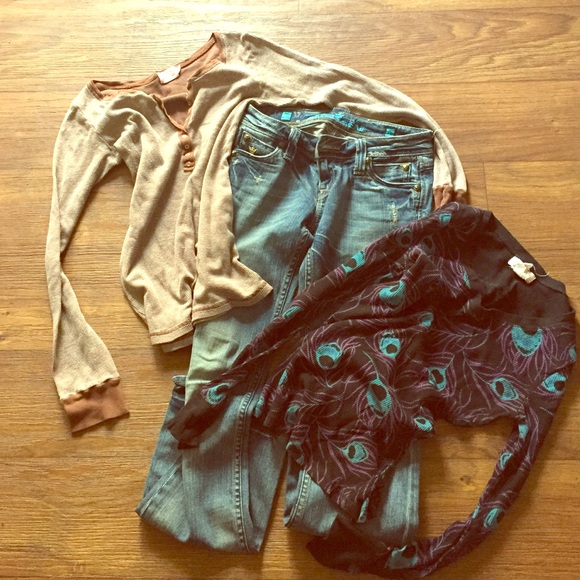 Pant and 2 thermal long sleeve shirts